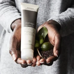 Aveda Damage Remedy™ Daily Hair Repair -Pas Cher Fee Lisse Magasin aveda damage remedy daily hair repair cure regenerante pour cheveux 5