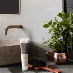 Aveda Damage Remedy™ Daily Hair Repair -Pas Cher Fee Lisse Magasin aveda damage remedy daily hair repair cure regenerante pour cheveux 6