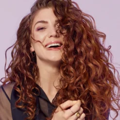 Bumble And Bumble Bb. Curl Moisturizing Shampoo -Pas Cher Fee Lisse Magasin bumble and bumble bb curl moisturizing shampoo shampoing hydratant pour definir les boucles 2