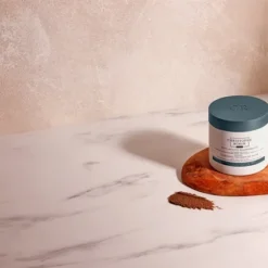 Christophe Robin Cleansing Thickening Paste With Tahitian Algae -Pas Cher Fee Lisse Magasin christophe robin cleansing thickening paste with tahitian algae shampoing exfoliant pour cheveux fins ou clairsemes 1