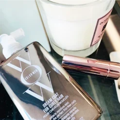Color WOW Dream Coat Curly Hair -Pas Cher Fee Lisse Magasin color wow dream coat curly hair spray definition des boucles 2