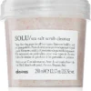Davines Essential Haircare SOLU Sea Salt Scrub Cleanser -Pas Cher Fee Lisse Magasin davines essential haircare solu sea salt scrub cleanser gelee exfoliante pour tous types de cheveux