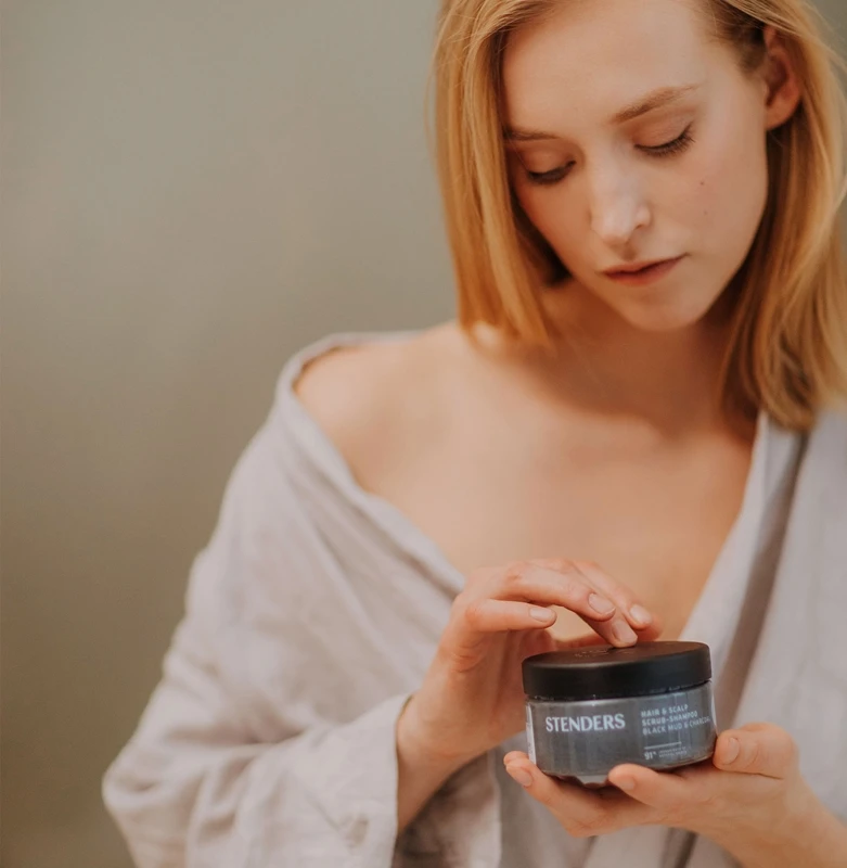 STENDERS Black Mud & Charcoal 5 STENDERS Black Mud & Charcoal – Image 3