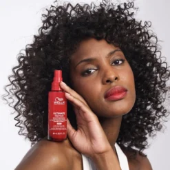 Wella Professionals Ultimate Repair Miracle Hair Rescue 10 Wella Professionals Ultimate Repair Miracle Hair Rescue -Pas Cher Fee Lisse Magasin wella professionals ultimate repair miracle hair rescue serum sans rincage en spray pour cheveux abimes 2