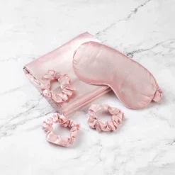 Zoë Ayla Silky Beauty Sleep Collection -Pas Cher Fee Lisse Magasin zoe ayla silky beauty sleep collection ensemble pour la nuit 2